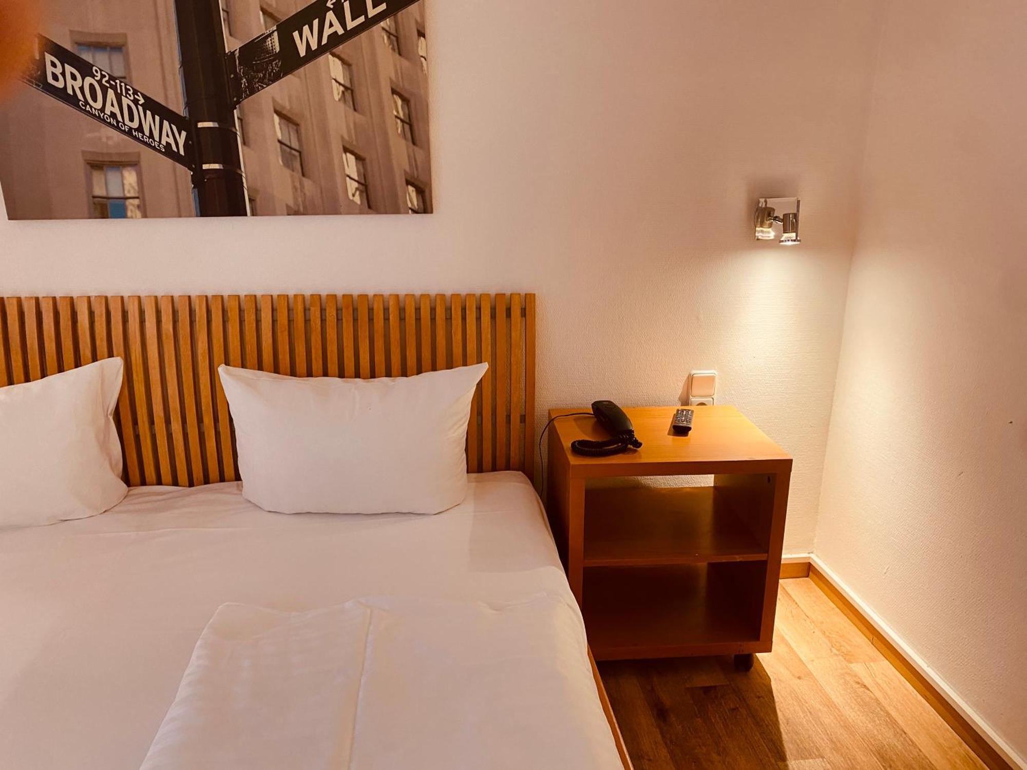 Stay Inn Central Station Франкфурт-на-Майне Экстерьер фото